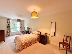 Photo 10- click for photo gallery